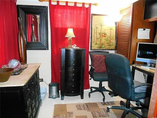 $78,500 | 7801 34th Avenue North, St. Petersburg, FL 33710