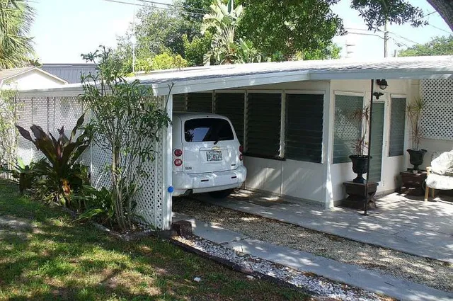 $78,500 | 7801 34th Avenue North, St. Petersburg, FL 33710