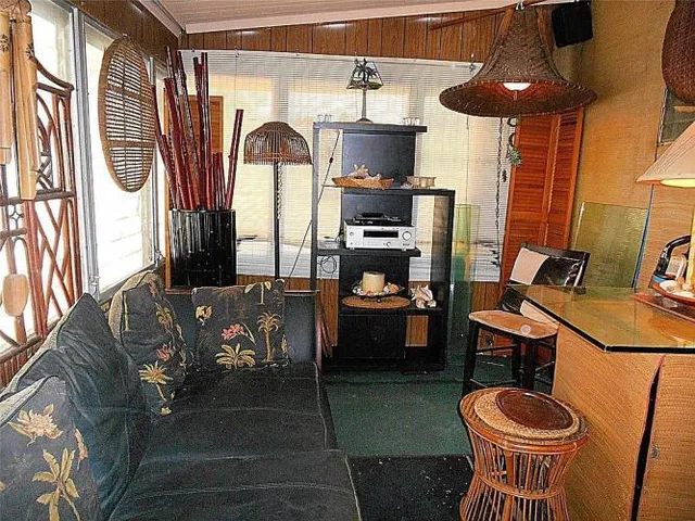 $78,500 | 7801 34th Avenue North, St. Petersburg, FL 33710