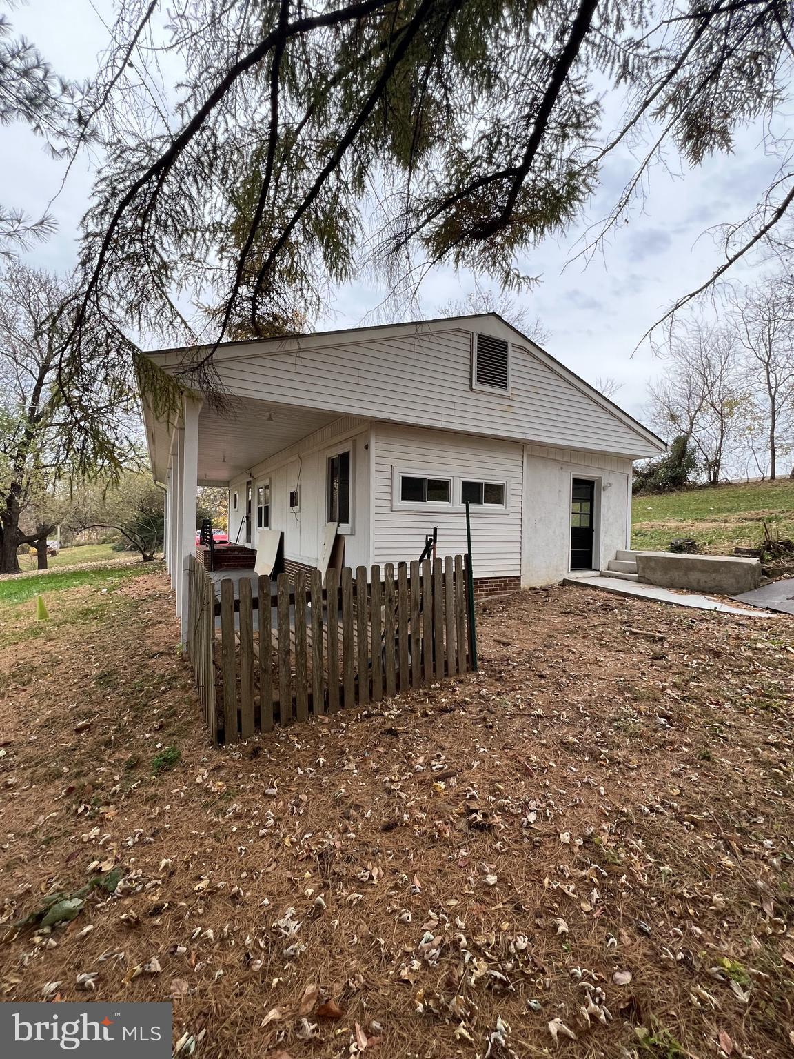 918 North Mcdermott Road Fawn Grove, PA 17321 - Photo 3 of 43 Gallery Image 3