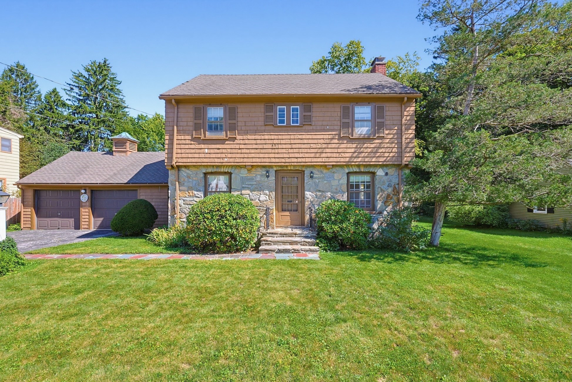 24 Stark Road Worcester, MA 01602 - Photo 1 of 42 Gallery Image 1