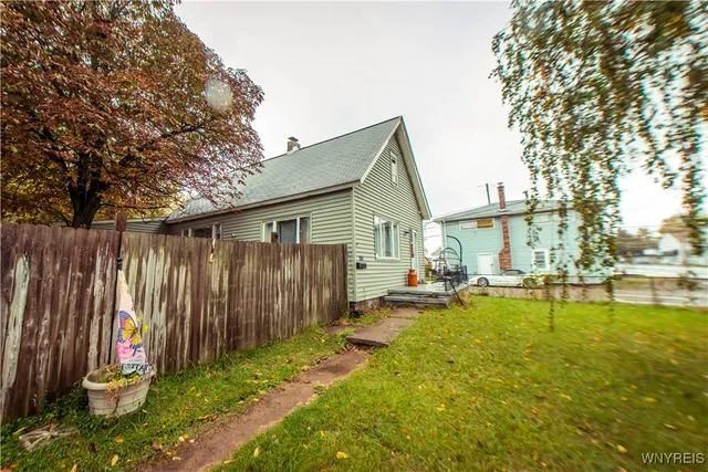 $139,899 | 4251 South Park Avenue, Hamburg, NY 14219