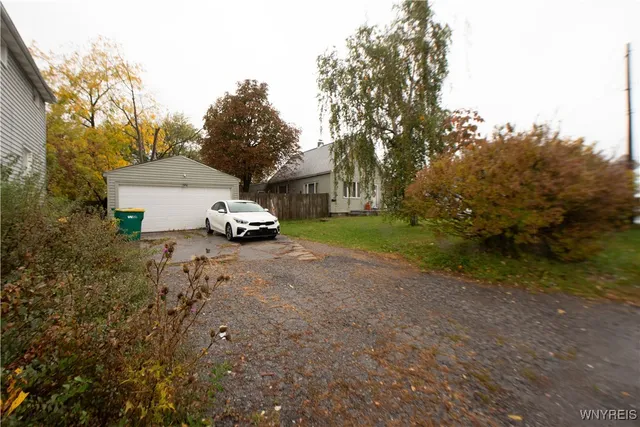 $139,899 | 4251 South Park Avenue, Hamburg, NY 14219