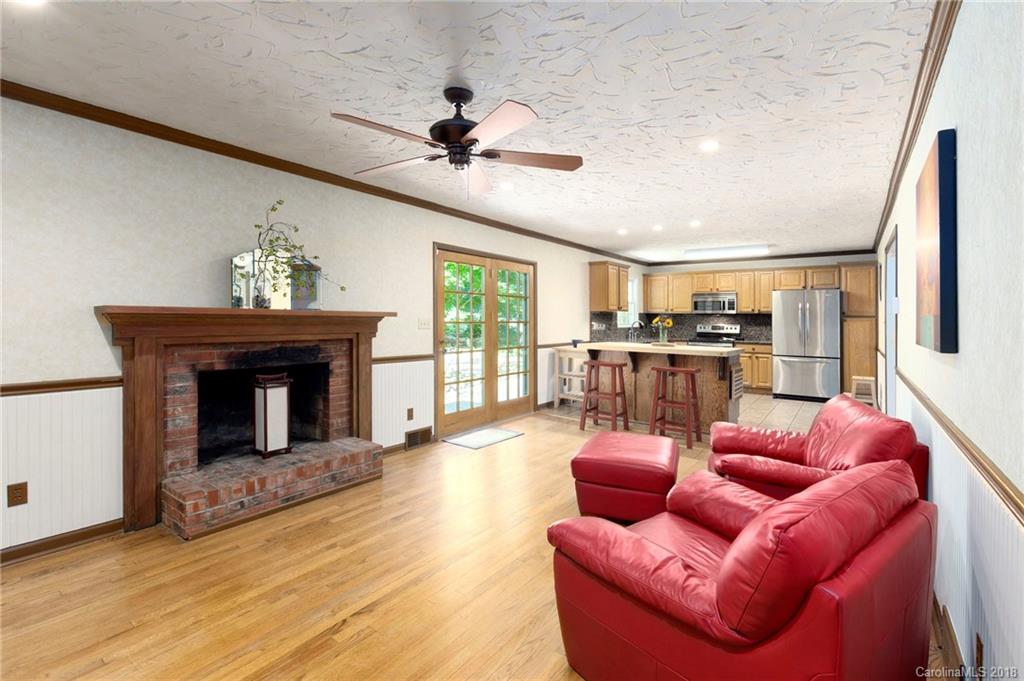 1 Highlander Road Asheville, NC 28804 - Photo 11 of 27 Gallery Image 11