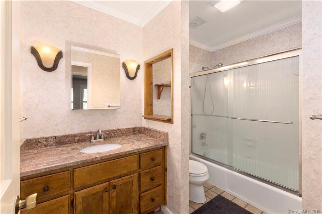 1 Highlander Road Asheville, NC 28804 - Photo 18 of 27 Gallery Image 18