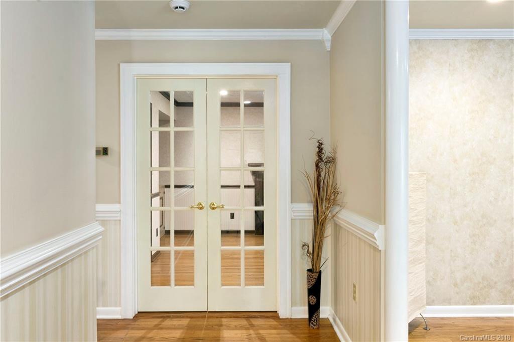1 Highlander Road Asheville, NC 28804 - Photo 5 of 27 Gallery Image 5