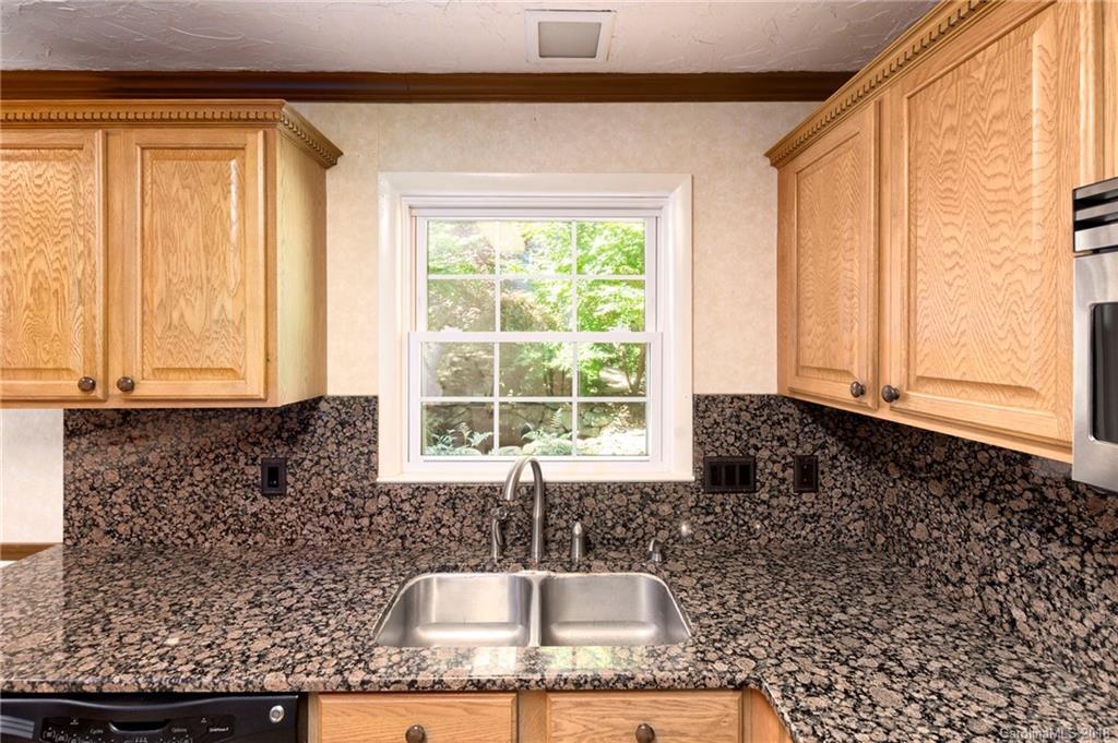 1 Highlander Road Asheville, NC 28804 - Photo 10 of 27 Gallery Image 10