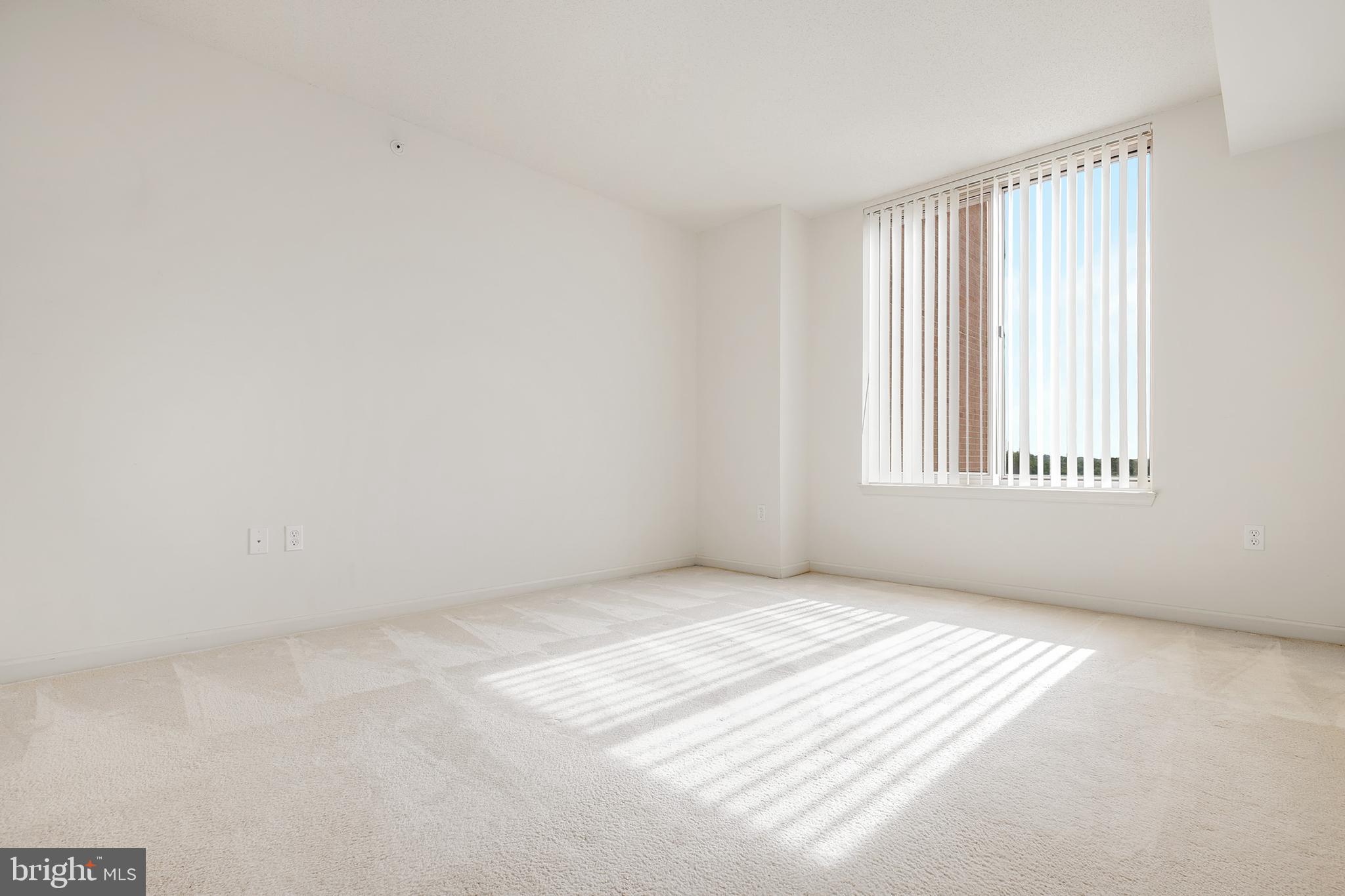 2726 Gallows Road, Unit 907 Vienna, VA 22180 - Photo 15 of 20