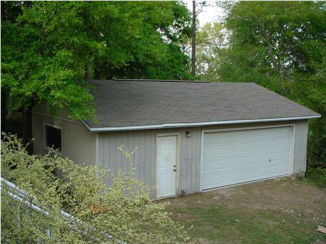 208 Shell Drive Crestview, FL 32536 - Photo 11 of 14 Additional Photo