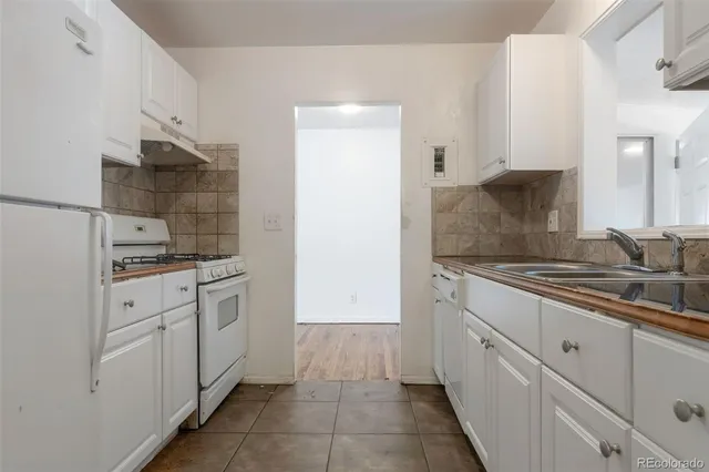 $359,990 | 1645 Iola Street, Aurora, CO 80010