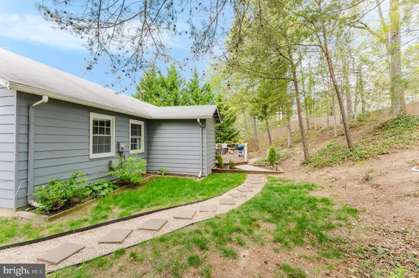 $515,888 | 12913 Cohasset Lane, Woodbridge, VA 22192