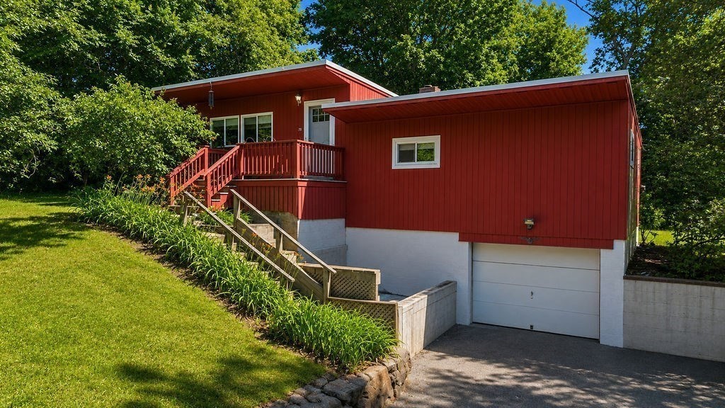 75 Manomet Point Road Plymouth, MA 02360 - Photo 1 of 18 Gallery Image 1