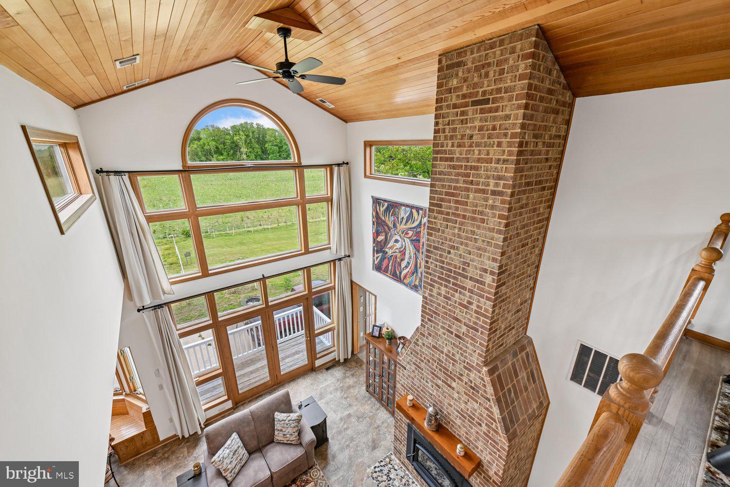 17401 Milltown Landing Road Brandywine, MD 20613 - Photo 61 of 96 Spacious living area with scenic views.