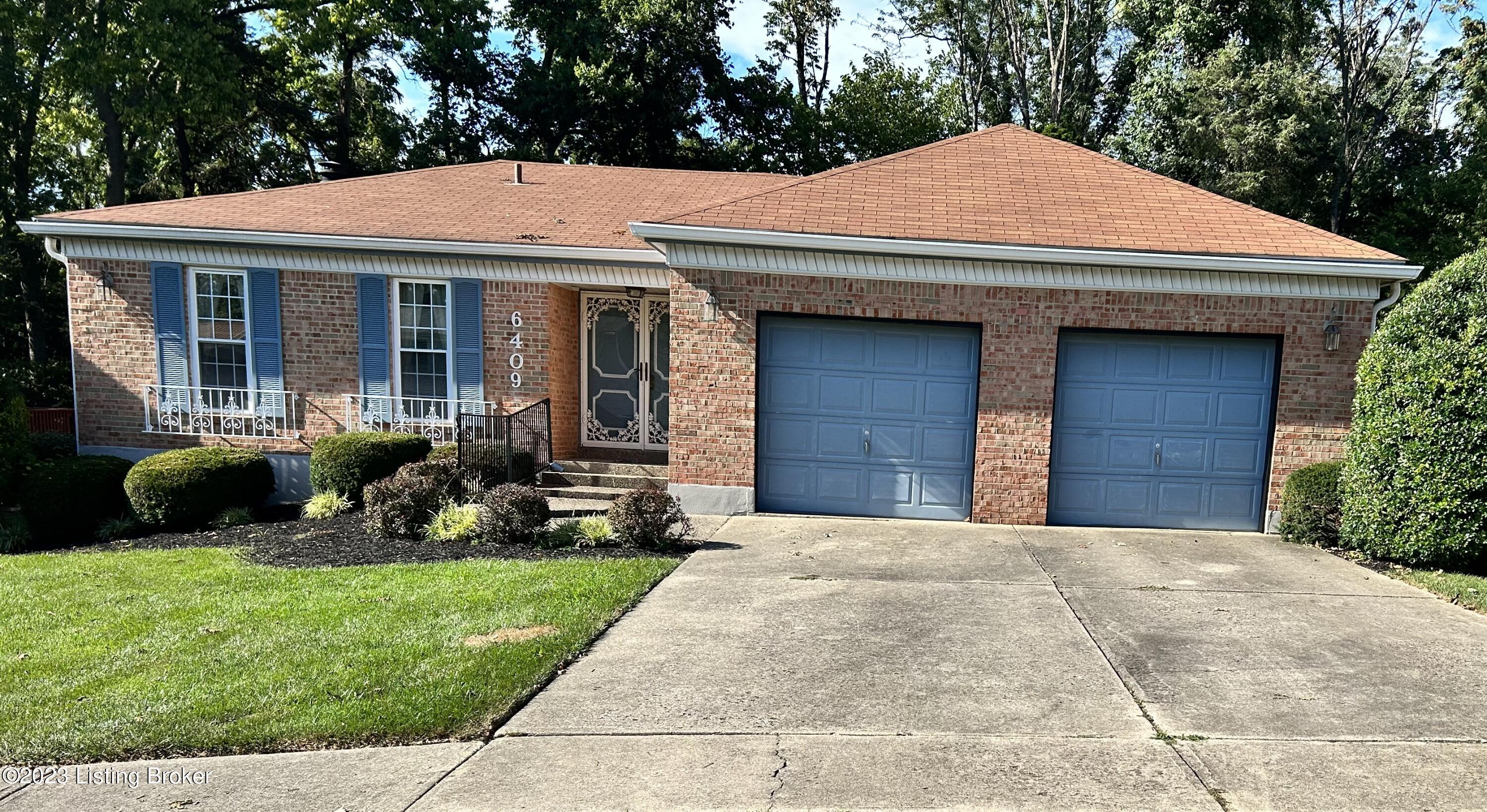 6409 Overton Road Louisville, KY 40228 - Photo 1 of 32 IMG_3730.1