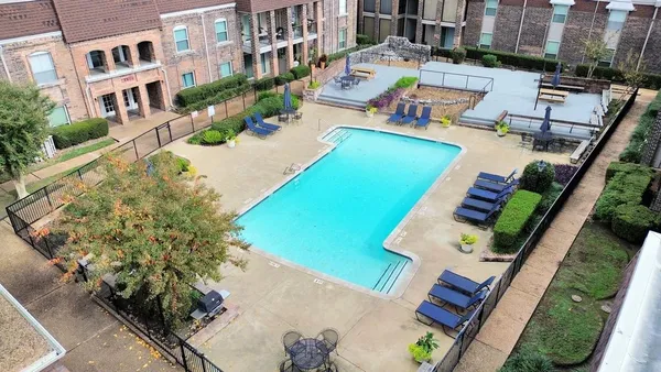 $155,000 | 7575 Katy Freeway, Unit 30, Houston, TX 77024