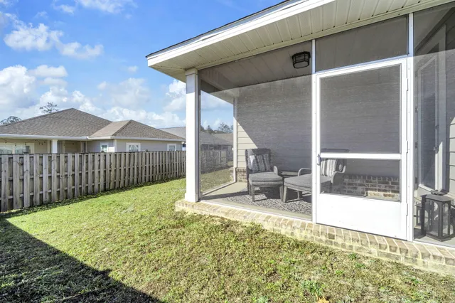 a front view of house with yard