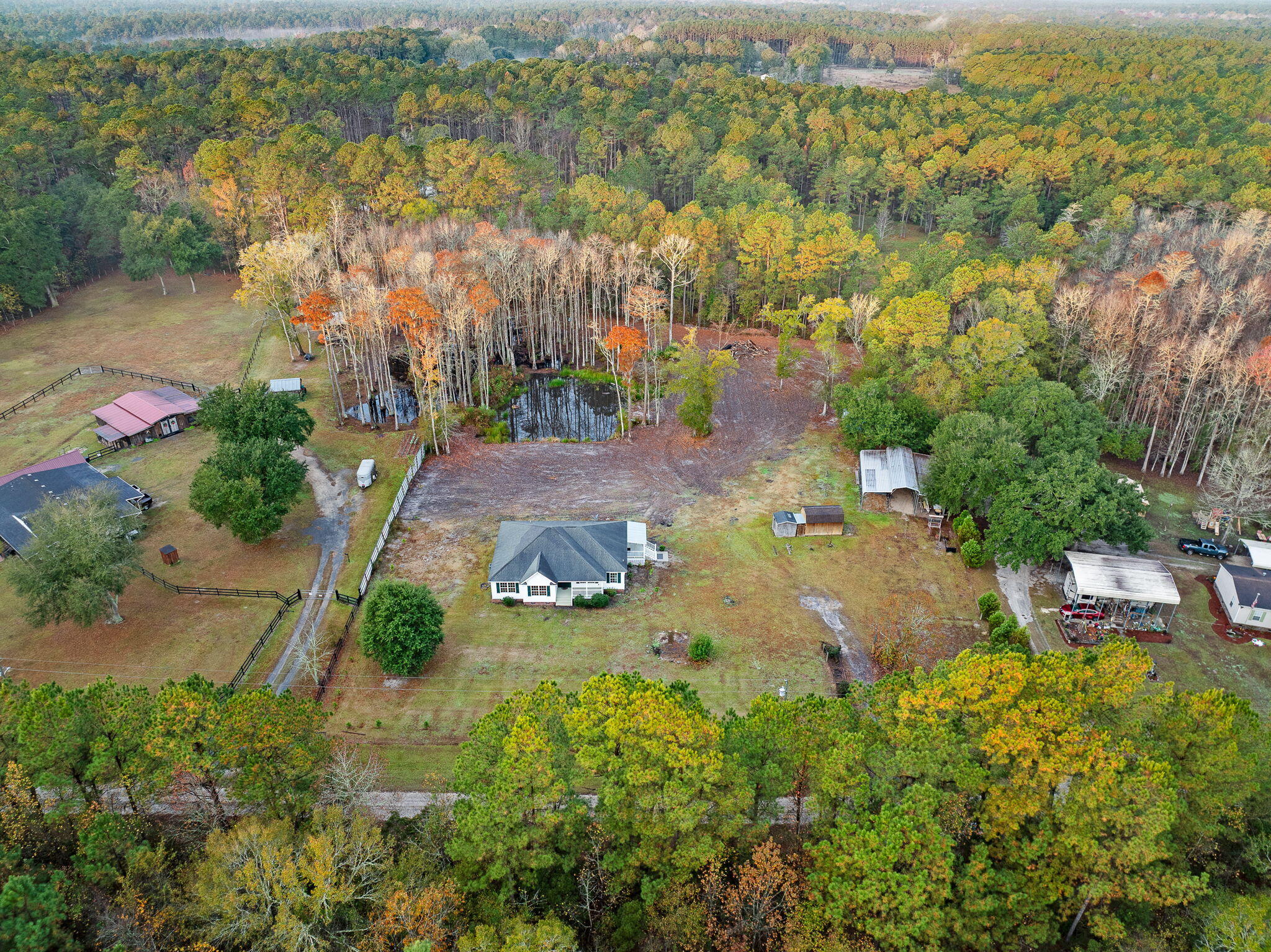159 Danielle Way Jamestown, SC 29453 - Photo 5 of 29 2-web-or-mls-Barclay Media Co -5