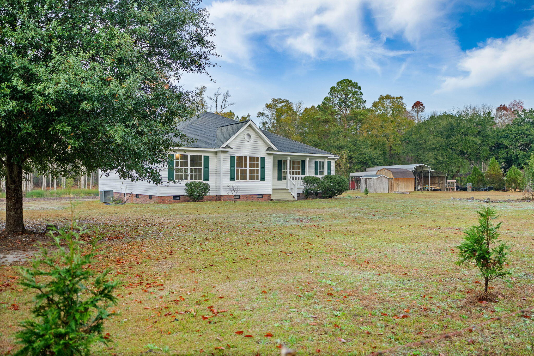 159 Danielle Way Jamestown, SC 29453 - Photo 6 of 29 13-web-or-mls-Barclay Media Co -14