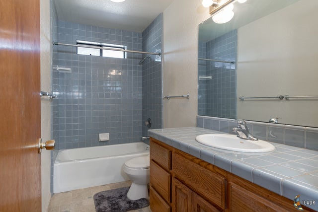 537 Apolonia Road Imperial, CA 92251 - Photo 17 of 26 Gallery Image 17