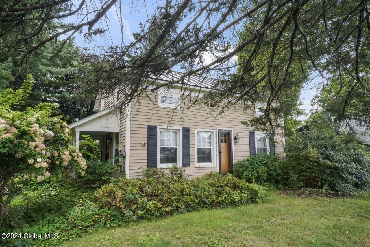 56 Spring Street Cambridge, NY 12816 - Photo 2 of 43 _29_
