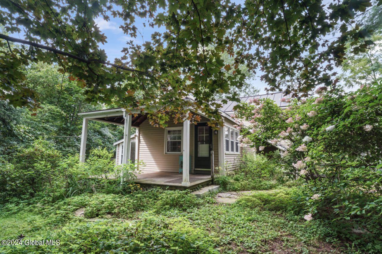 56 Spring Street Cambridge, NY 12816 - Photo 36 of 43 _33_