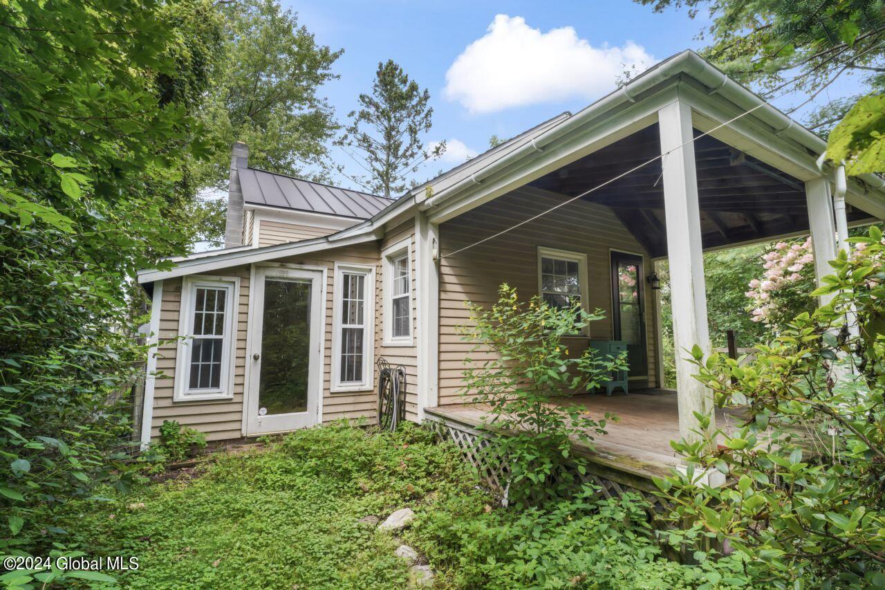 56 Spring Street Cambridge, NY 12816 - Photo 38 of 43 _35_