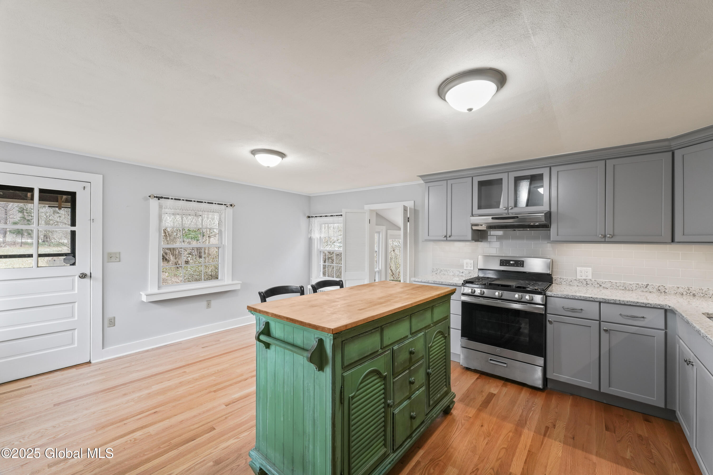 56 Spring Street Cambridge, NY 12816 - Photo 8 of 43 _14_(1)