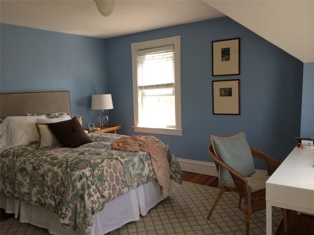 54 County Road Barrington, RI 02806 - Photo 16 of 21