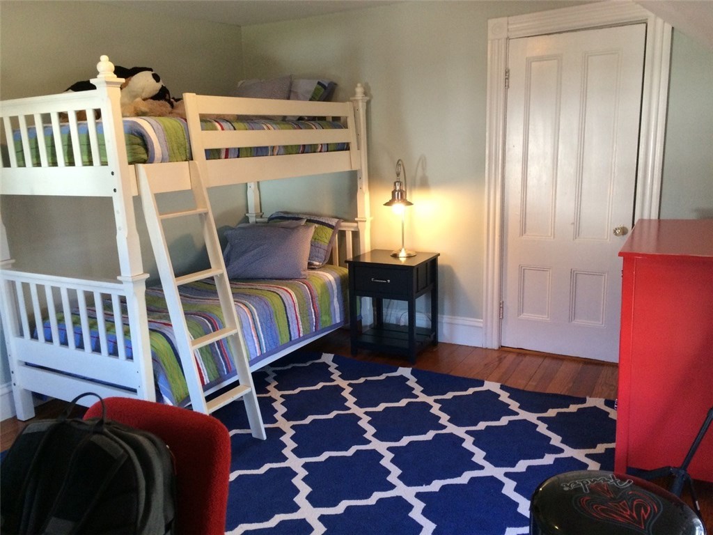 54 County Road Barrington, RI 02806 - Photo 18 of 21