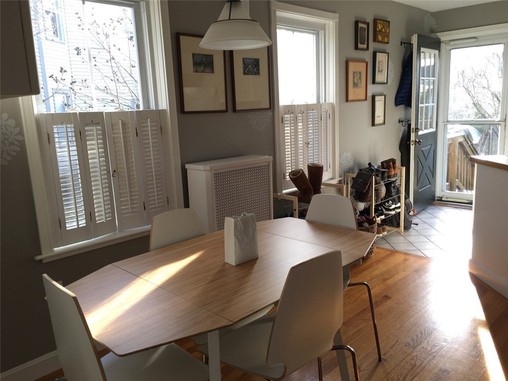 54 County Road Barrington, RI 02806 - Photo 6 of 21