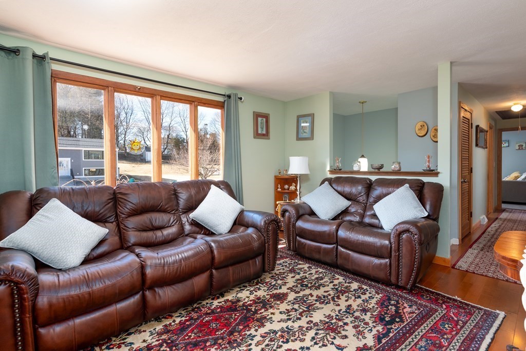 60 Raffaele Road Marlborough, MA 01752 - Photo 2 of 36 Gallery Image 2