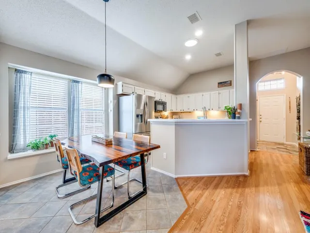 $399,000 | 6004 Arlington Drive, Frisco, TX 75035