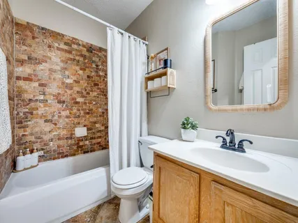 $399,000 | 6004 Arlington Drive, Frisco, TX 75035