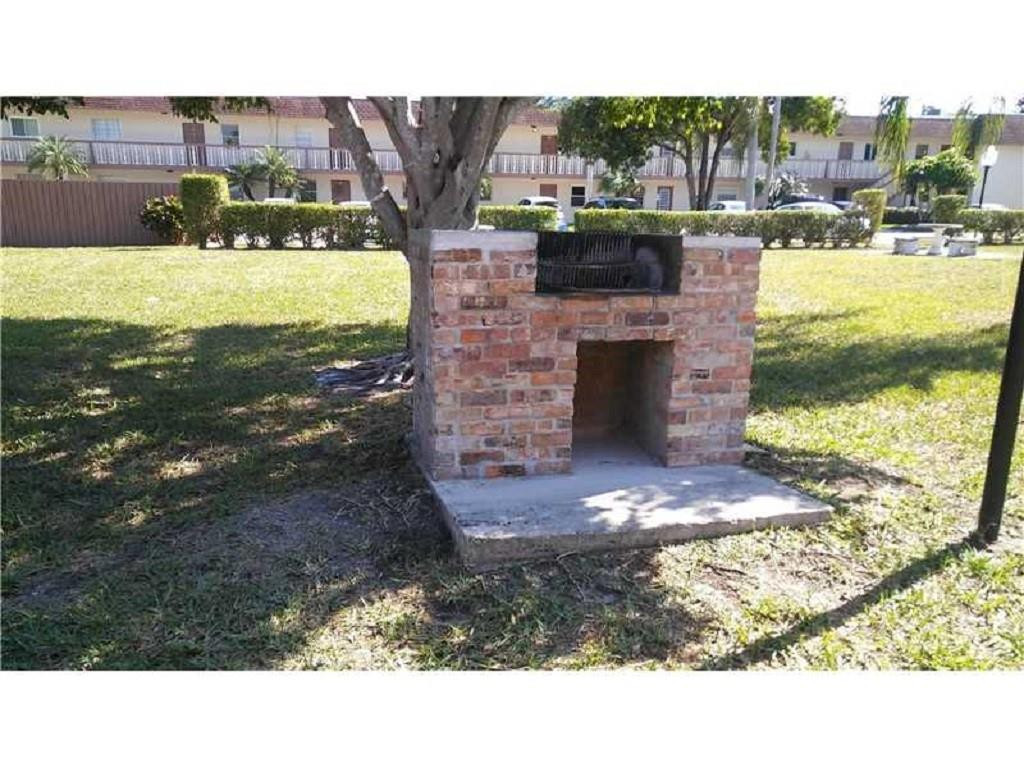 9374 Southwest 3rd Street, Unit 704 Boca Raton, FL 33428 - Photo 3 of 21 Photo 3