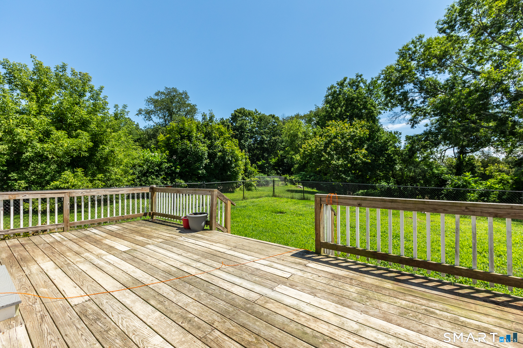 17 Buckingham Road Mansfield, CT 06250 - Photo 3 of 35 Gallery Image 3