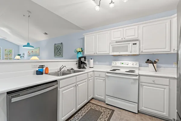 $299,000 | 1135 Blue Stem Drive, Unit 28I, Pawleys Island, SC 29585