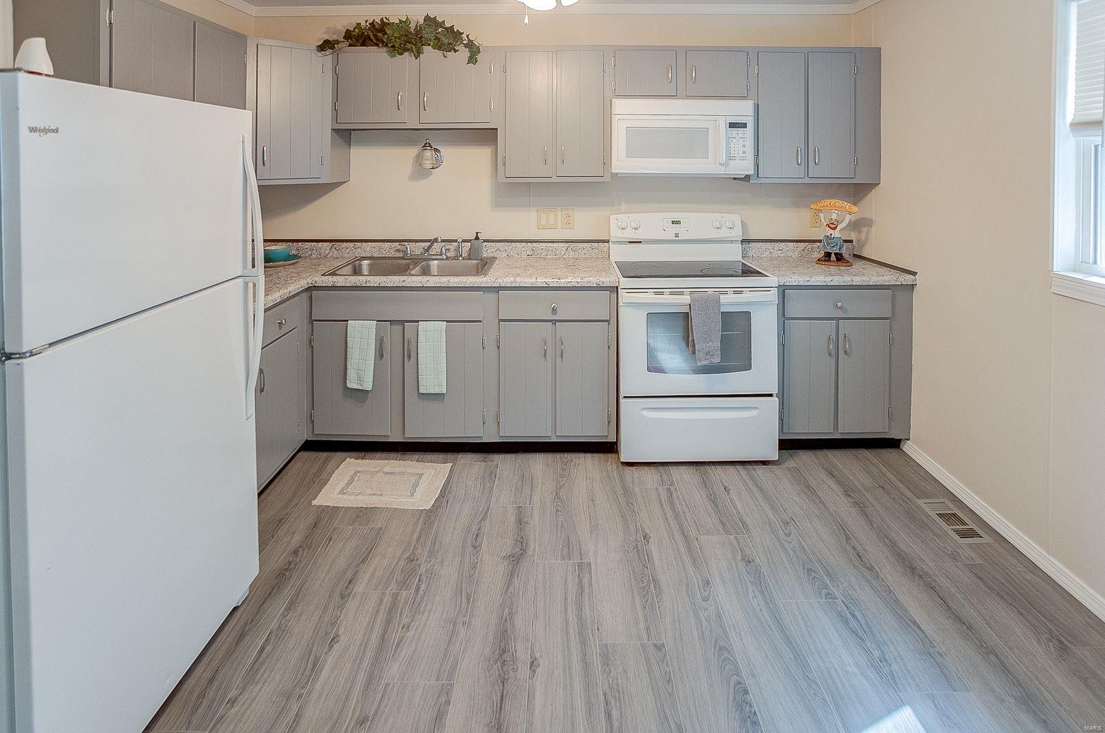 324 Gilbert Street Swansea, IL 62226 - Photo 11 of 25