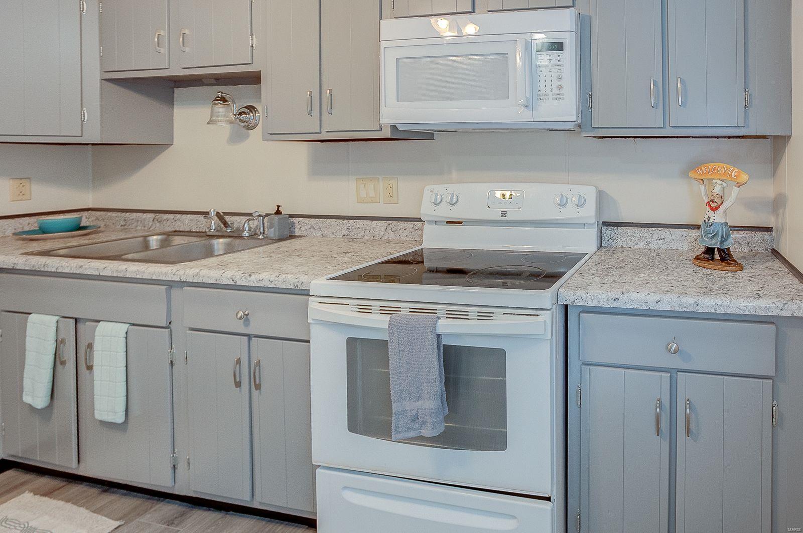 324 Gilbert Street Swansea, IL 62226 - Photo 12 of 25