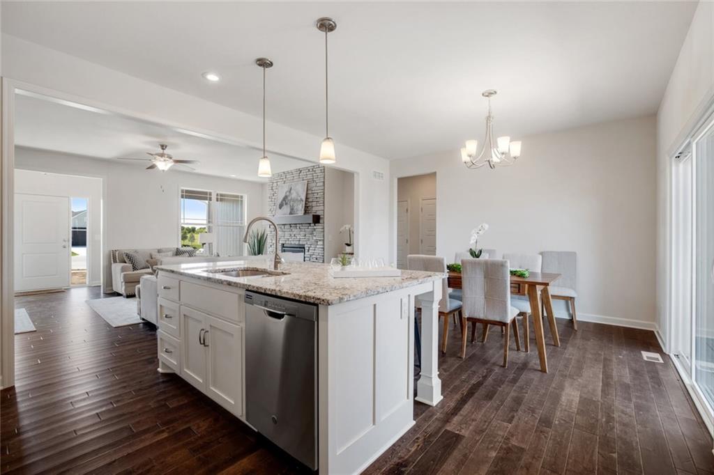 20731 Emerald Street Spring Hill, KS 66083 - Photo 10 of 19