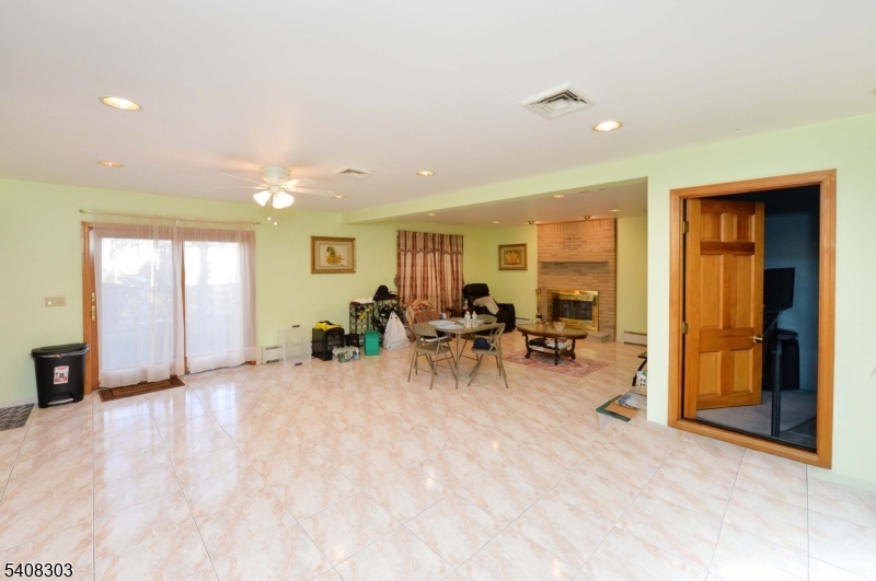 121 Frederick Avenue, Unit 2 Hawthorne, NJ 07506 - Photo 4 of 13