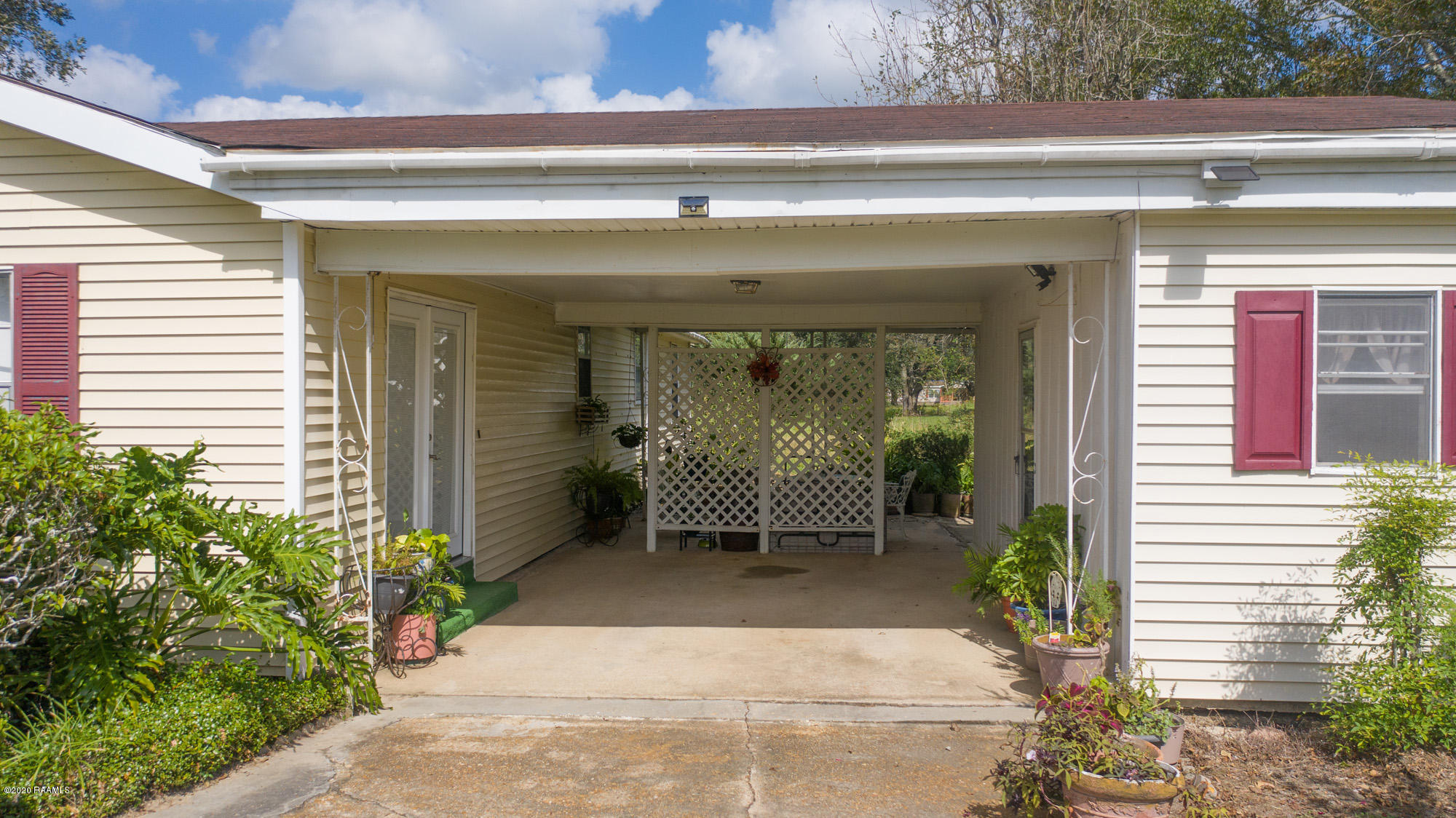 1040 Highway 35 Church Point, LA 70525 - Photo 4 of 24 Gallery Image 4