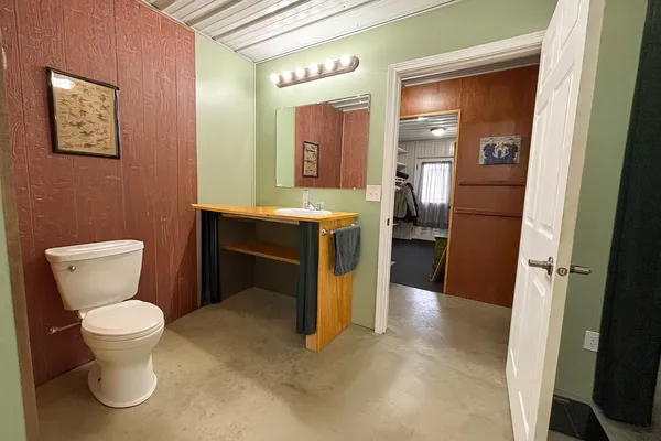 $480,000 | 32738 Highway 71, Menahga, MN 56464