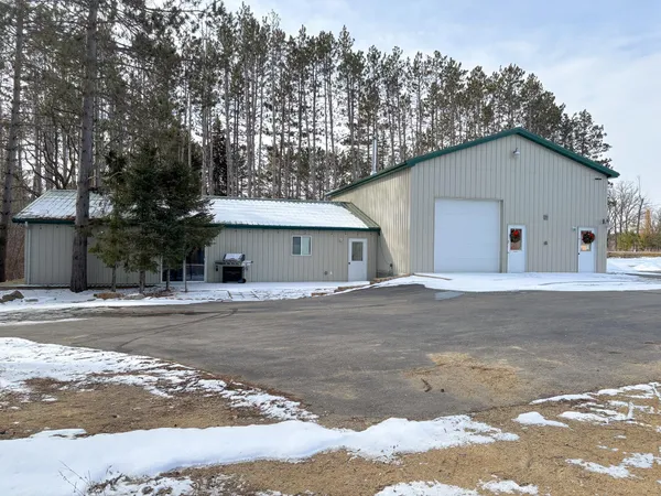 $480,000 | 32738 Highway 71, Menahga, MN 56464