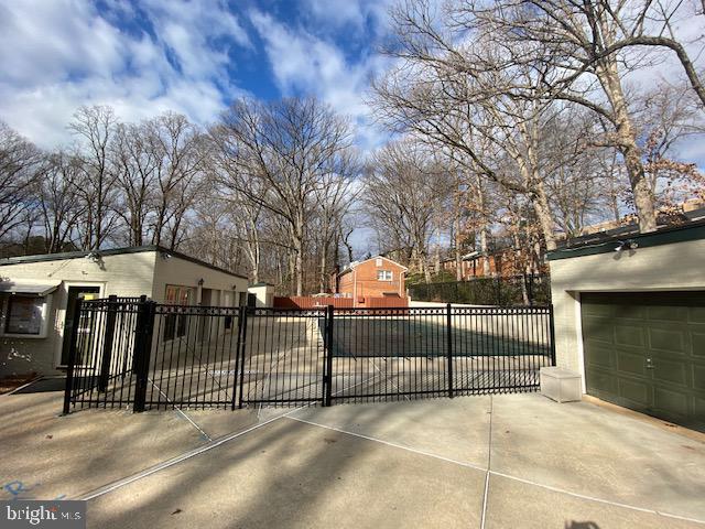 8502 Bradford Road, Unit 72 Silver Spring, MD 20901 - Photo 14 of 18
