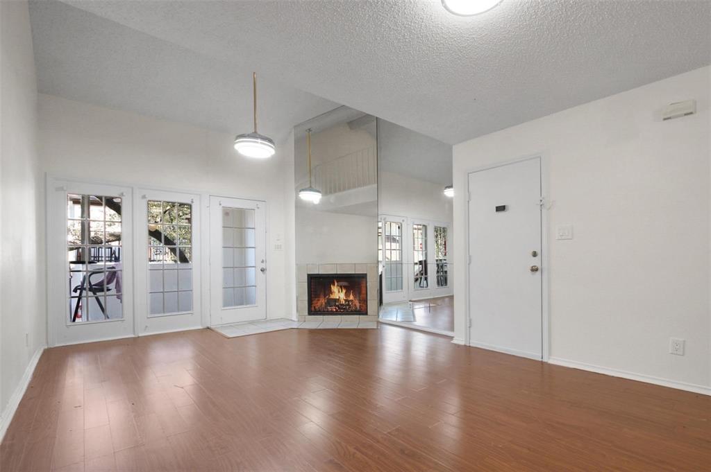 13215 Emily Road, Unit 2207 Dallas, TX 75240 - Photo 4 of 16 Gallery Image 4