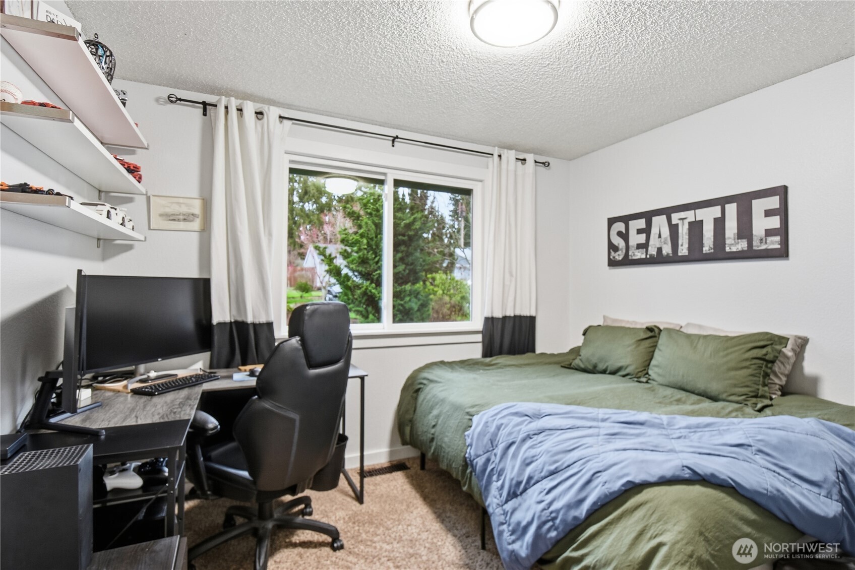 422 216th Street Southwest Bothell, WA 98021 - Photo 15 of 22