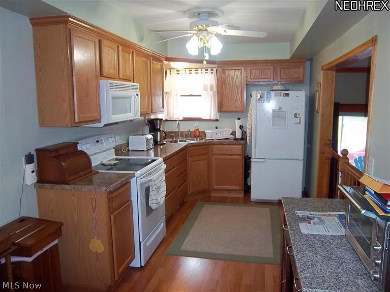 6471 Smith Road Brook Park, OH 44142 - Photo 6 of 23 Gallery Image 6