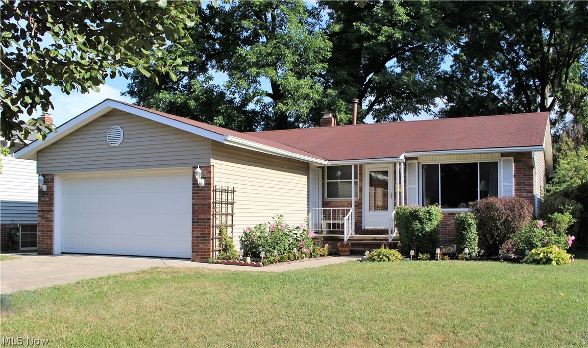 13942 Sheldon Road Brook Park, OH 44142 - Photo 1 of 26 Gallery Image 1