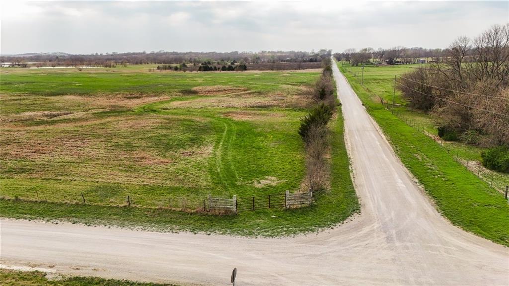 3850 Thomas Road Wellsville, KS 66092 - Photo 21 of 22