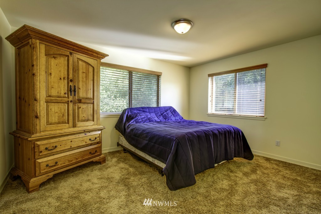 39911 Templin Road South Roy, WA 98580 - Photo 11 of 23 Gallery Image 11